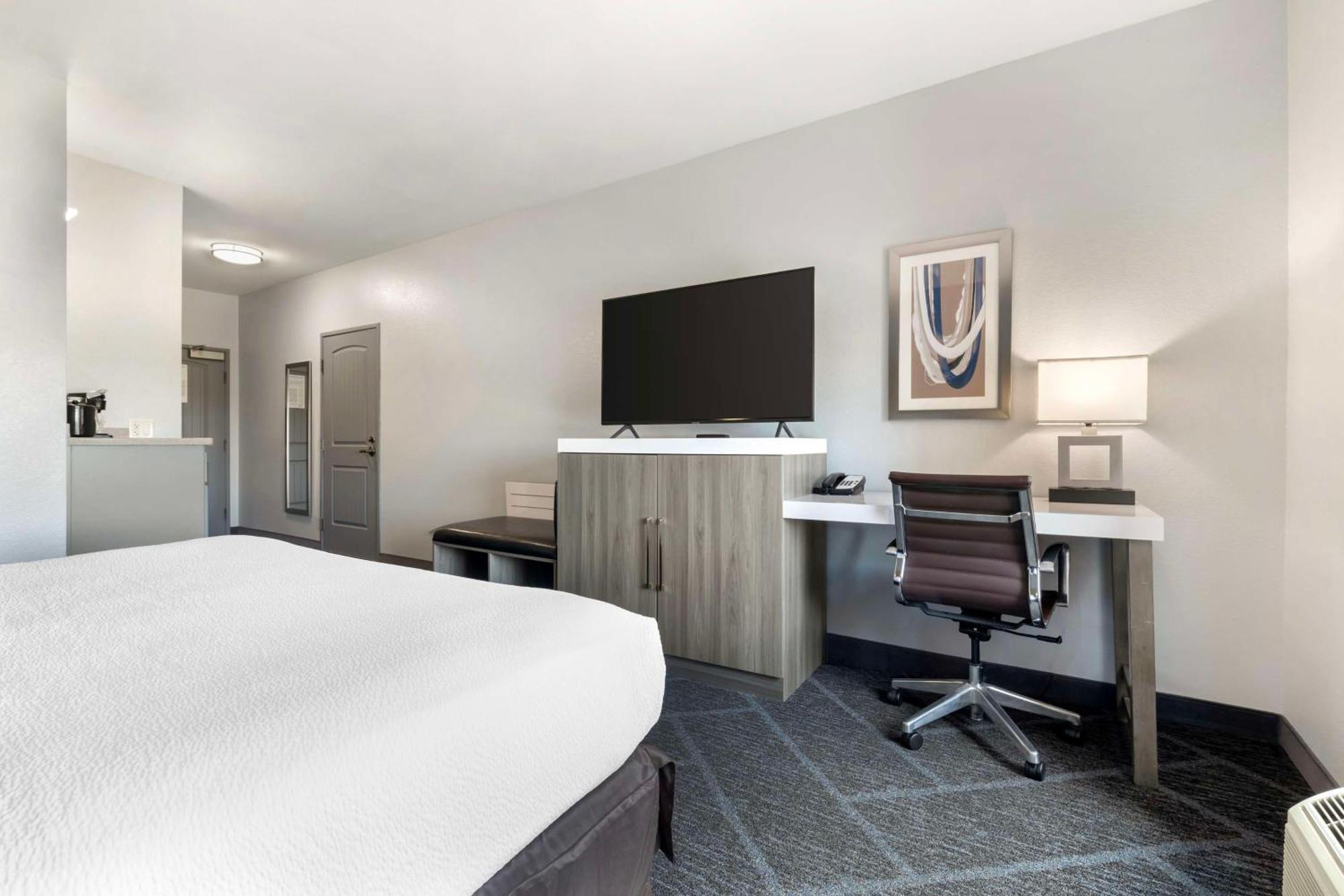 Best Western Plus Appleton Airport Mall Hotel Экстерьер фото